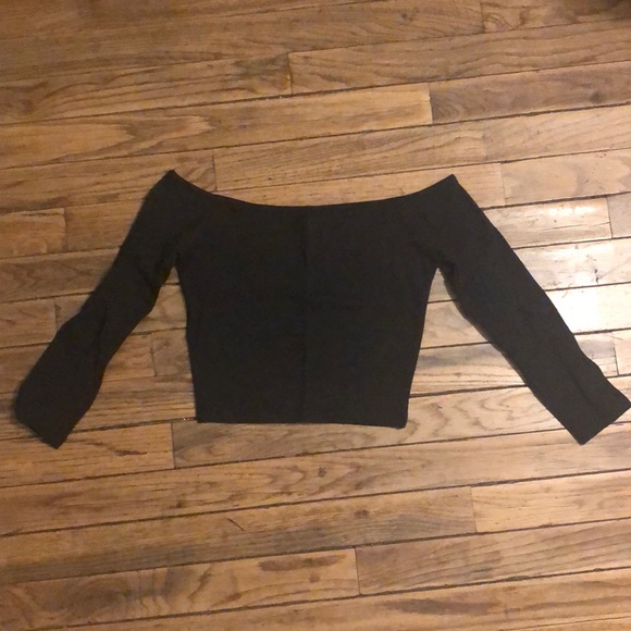 Hollister Tops - Hollister black off shoulder top